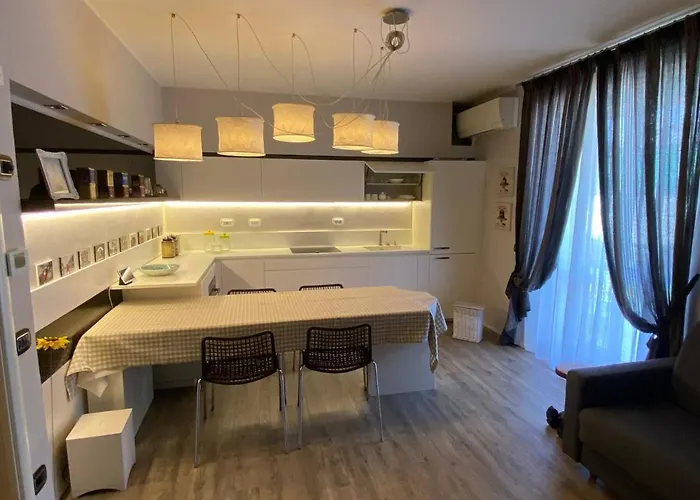 Desenzano Luxury Apartment
